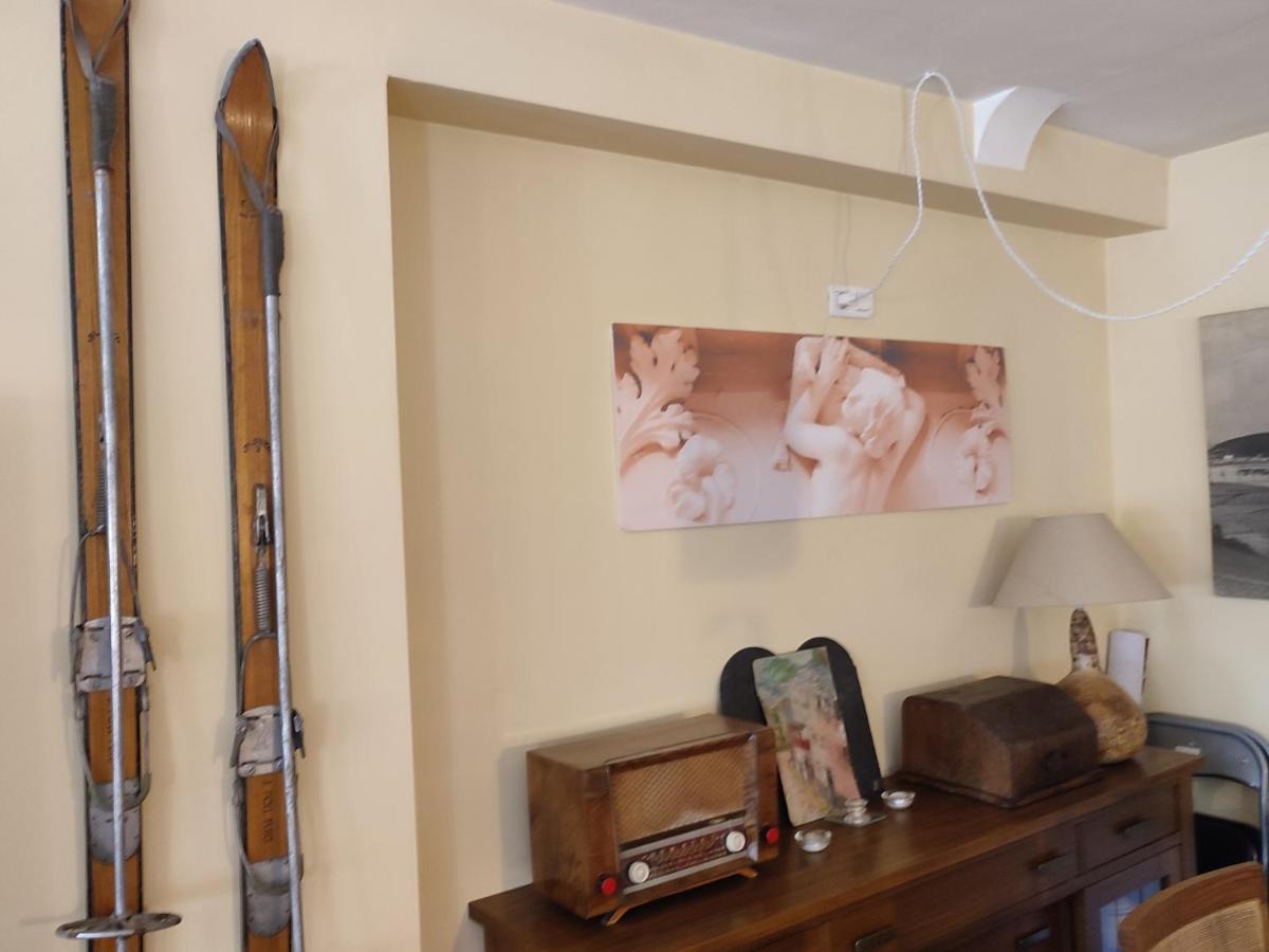 La Launa Apartamento Rural Тревелес Экстерьер фото