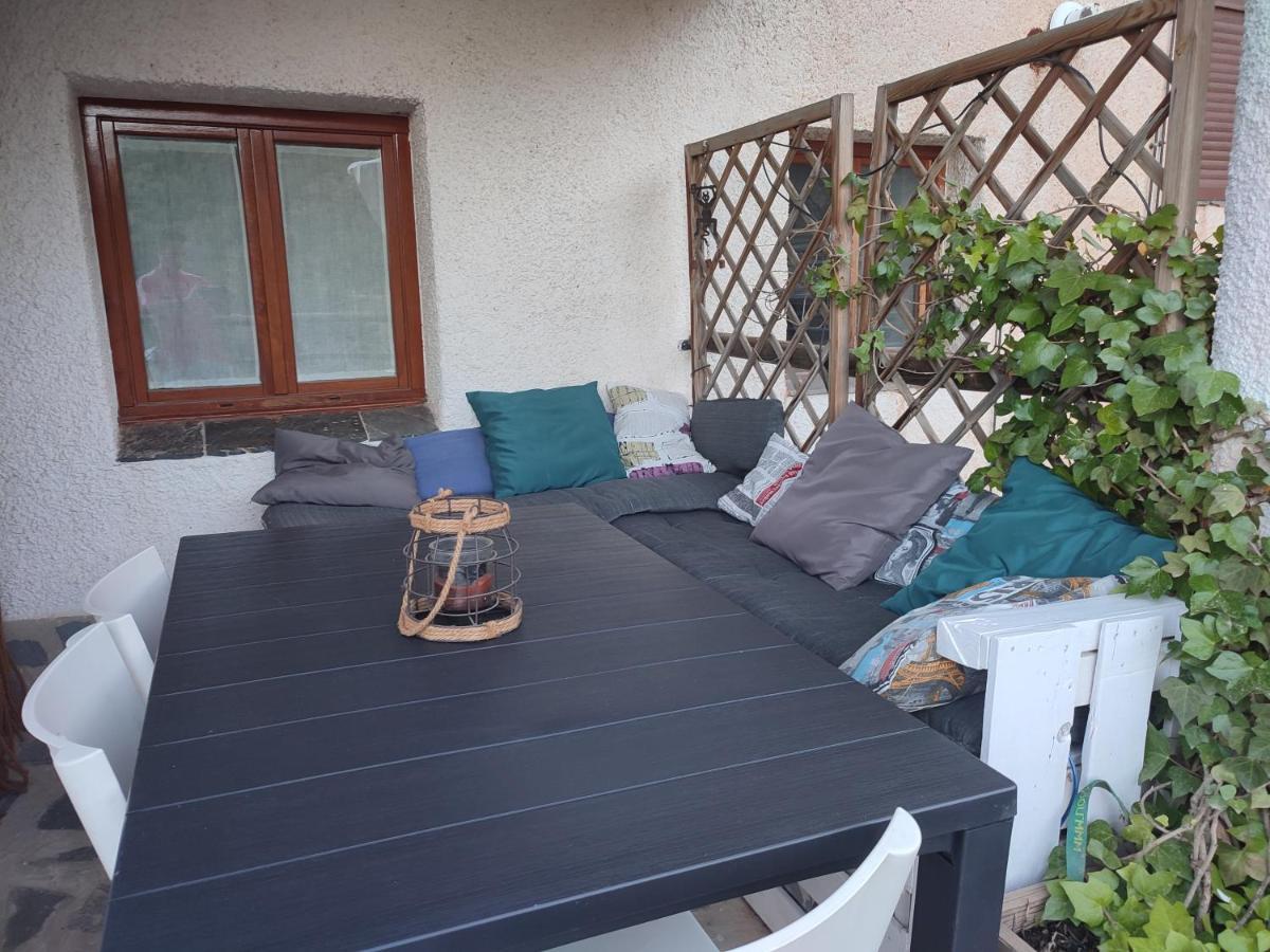 La Launa Apartamento Rural Тревелес Экстерьер фото